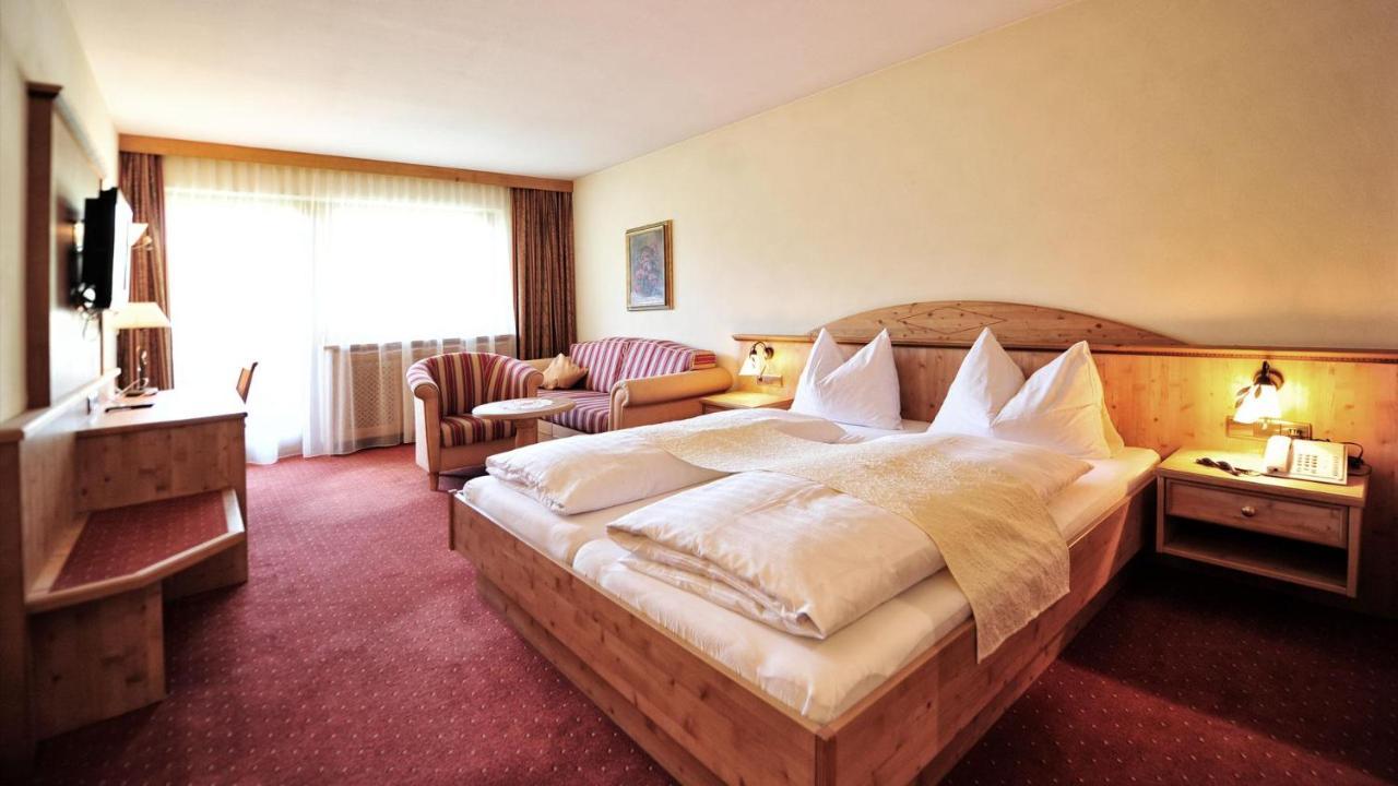 Hotel Koenigsblick By Keyone Fulpmes Exterior photo